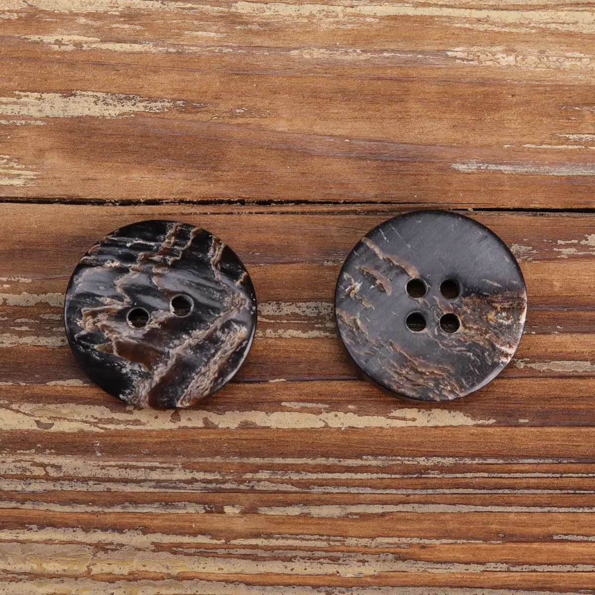 18L-40L Black Flat Irregular Textured Rustic Horn Buttons 30 Pack (6 Sizes)