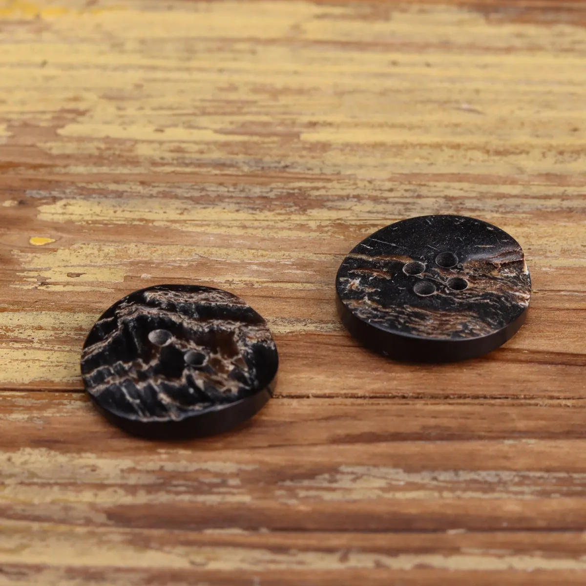 18L-40L Black Flat Irregular Textured Rustic Horn Buttons 30 Pack (6 Sizes)