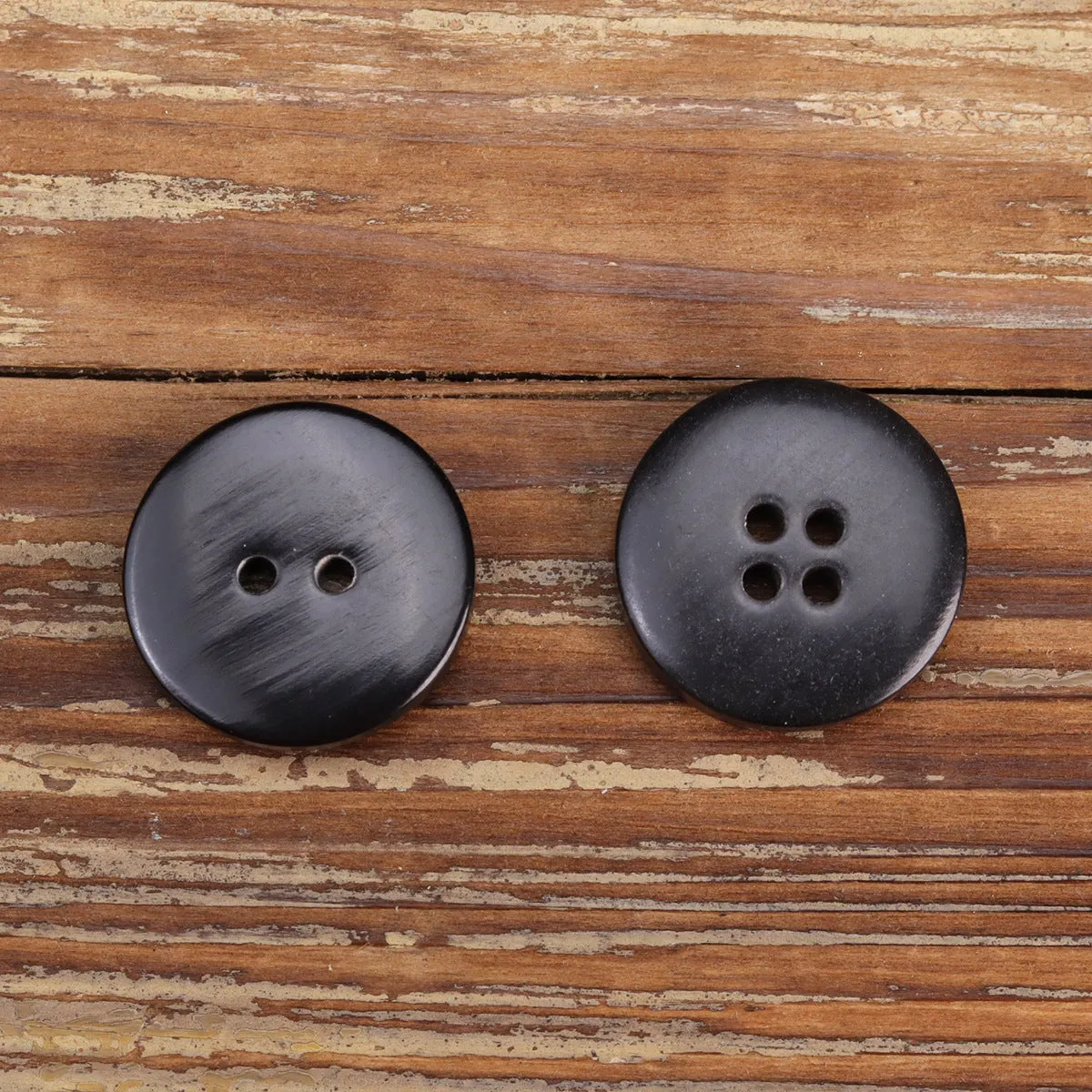 18L-40L Black Flat Irregular Textured Rustic Horn Buttons 30 Pack (6 Sizes)