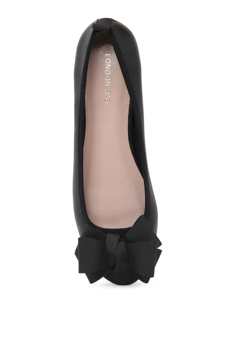 Black Flat Ballerina