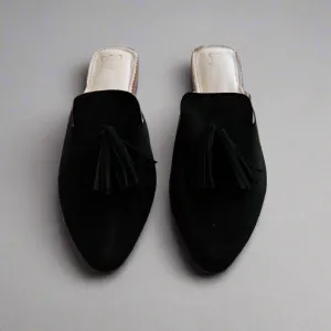 Black Tassel Mule