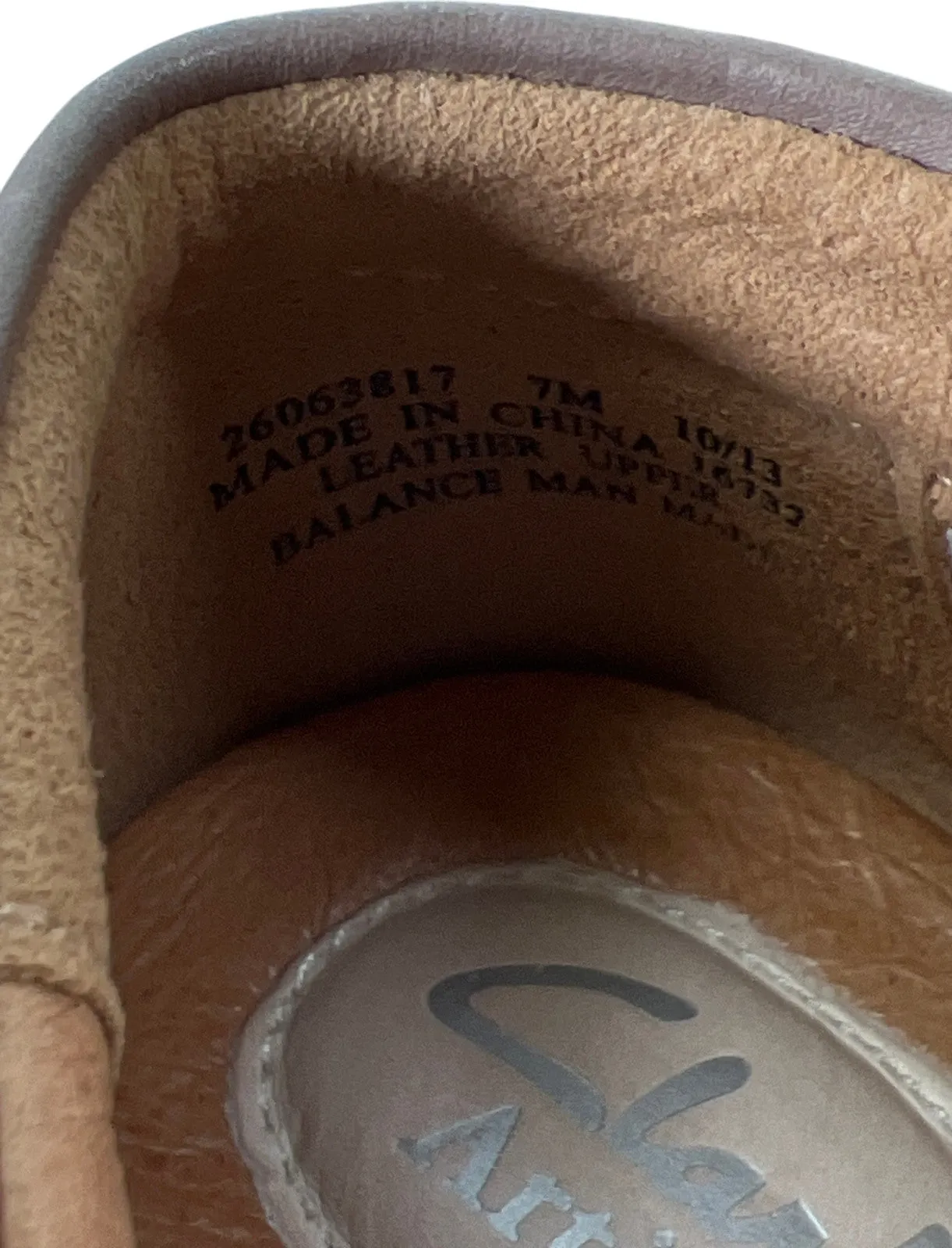 Clarks Artisan Women’s Ivory/Gray Leather Slip On Boat Shoes - 7