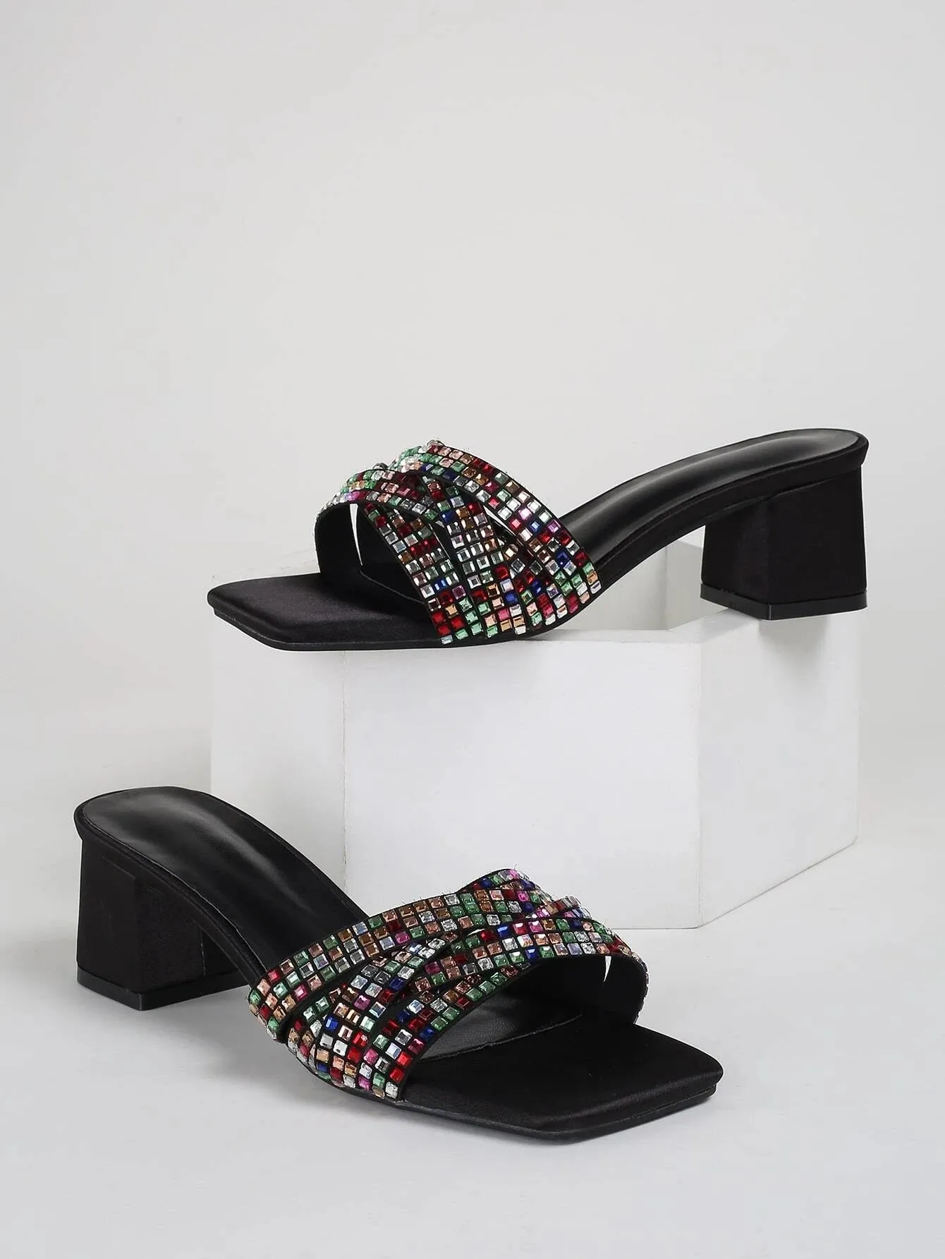 CM-SHS633303 Women Trendy Seoul Style Rhinestone Criss Cross Chunky Heeled Mule Sandals