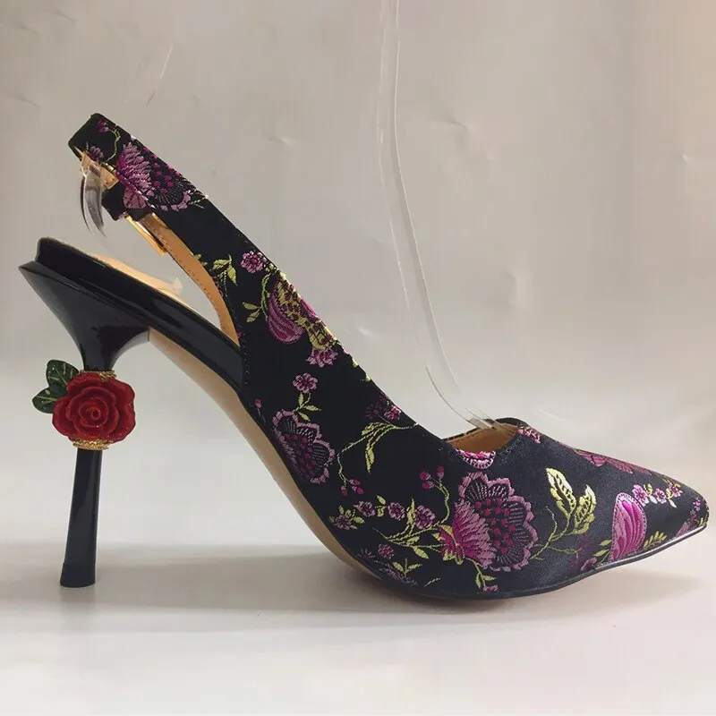 Decollete Mid-Heels "Skewered"