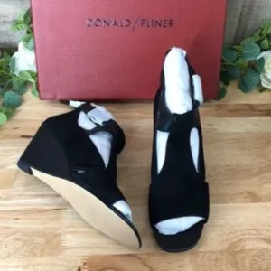 Donald J Pliner Women s SILA-KS Pump Black 8