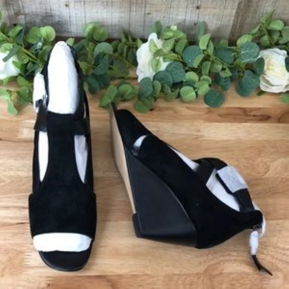 Donald J Pliner Women s SILA-KS Pump Black 8