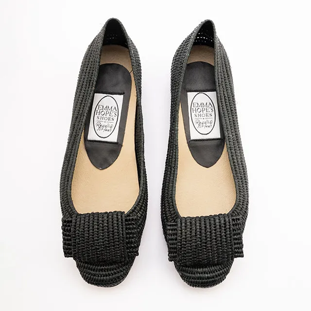 Flat Bow Raffia Chisel Ballet-Black
