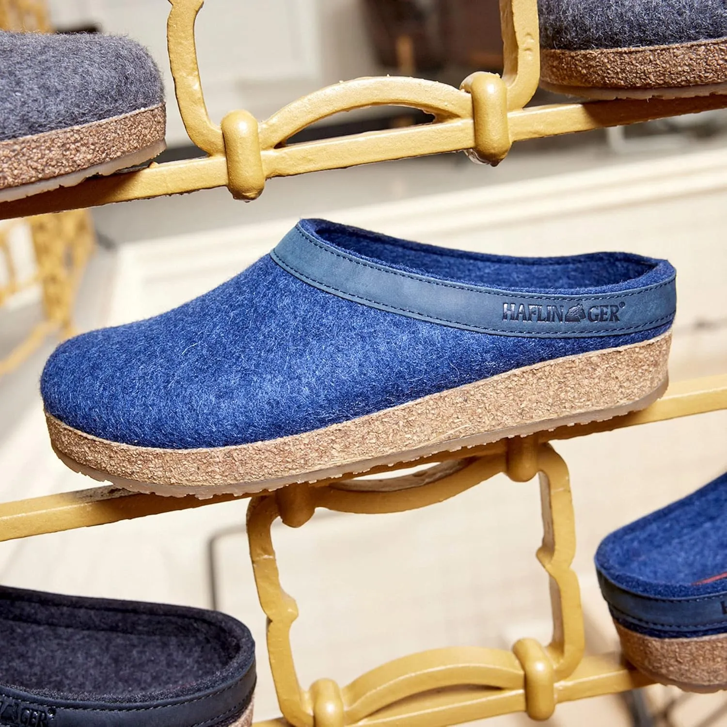 HAFLINGER Unisex-Adult GZL Boat Shoe Trimmed Wool Clogs
