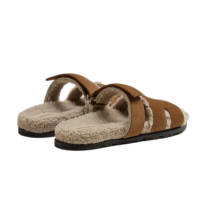 Hermes Chypre sandal Sherling Brun Fumé / Écru
