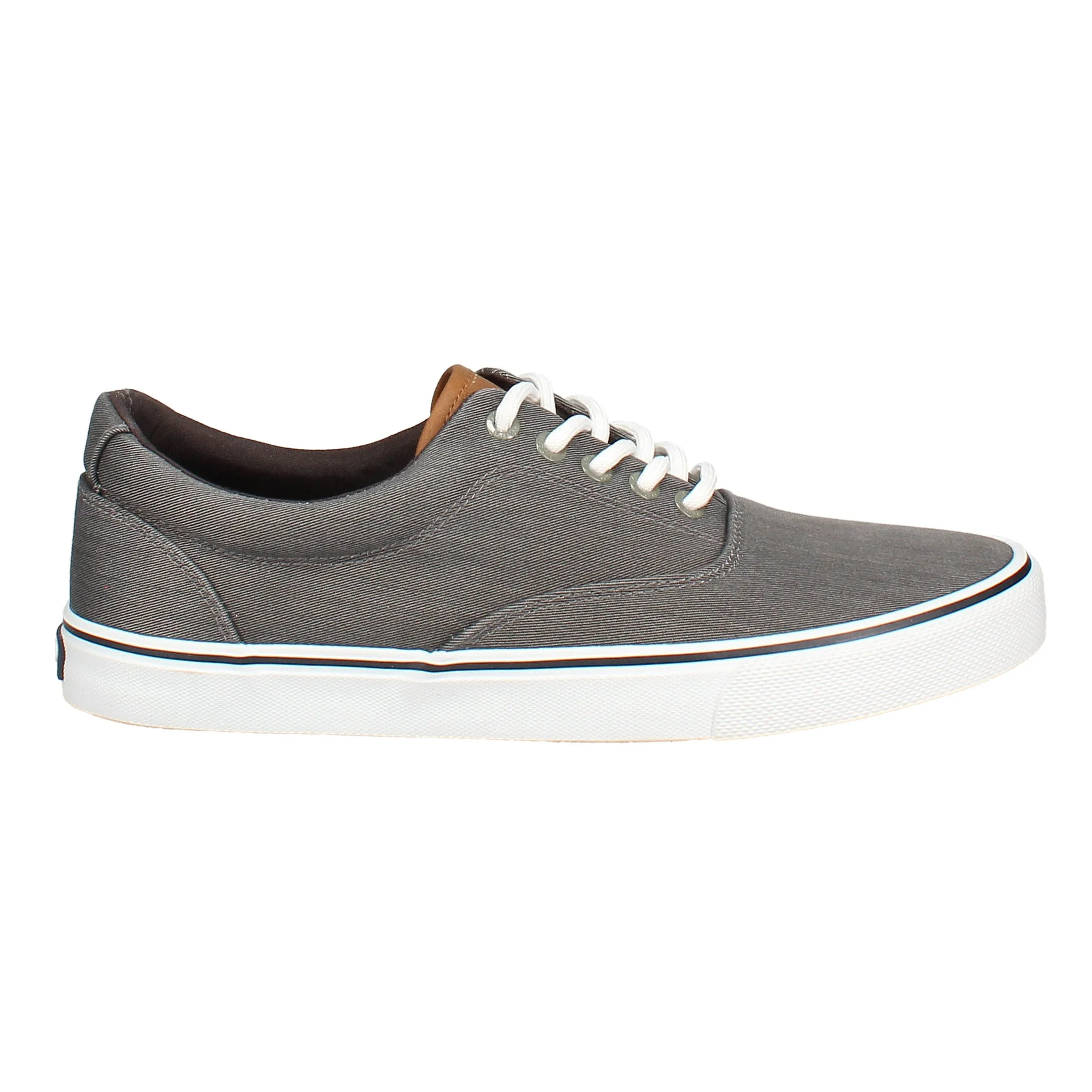 Izod Men's Canvas Shoe