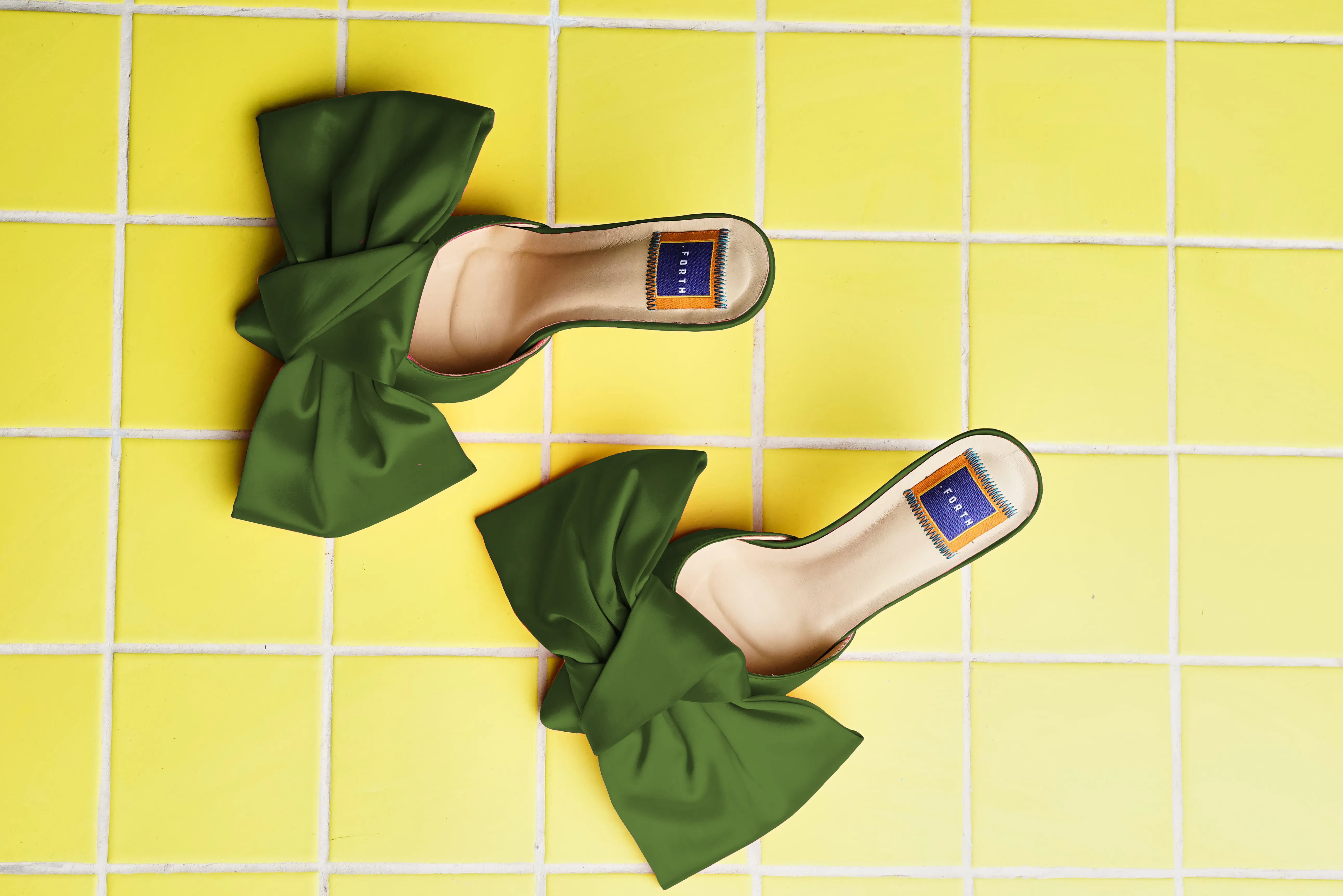 KERTTU BOW MULE