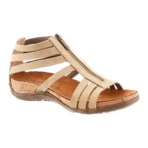 Layla Sandals by Strappy Huge selection Recommended Bearpaw