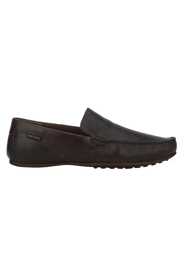RedTape Men Brown Loafers