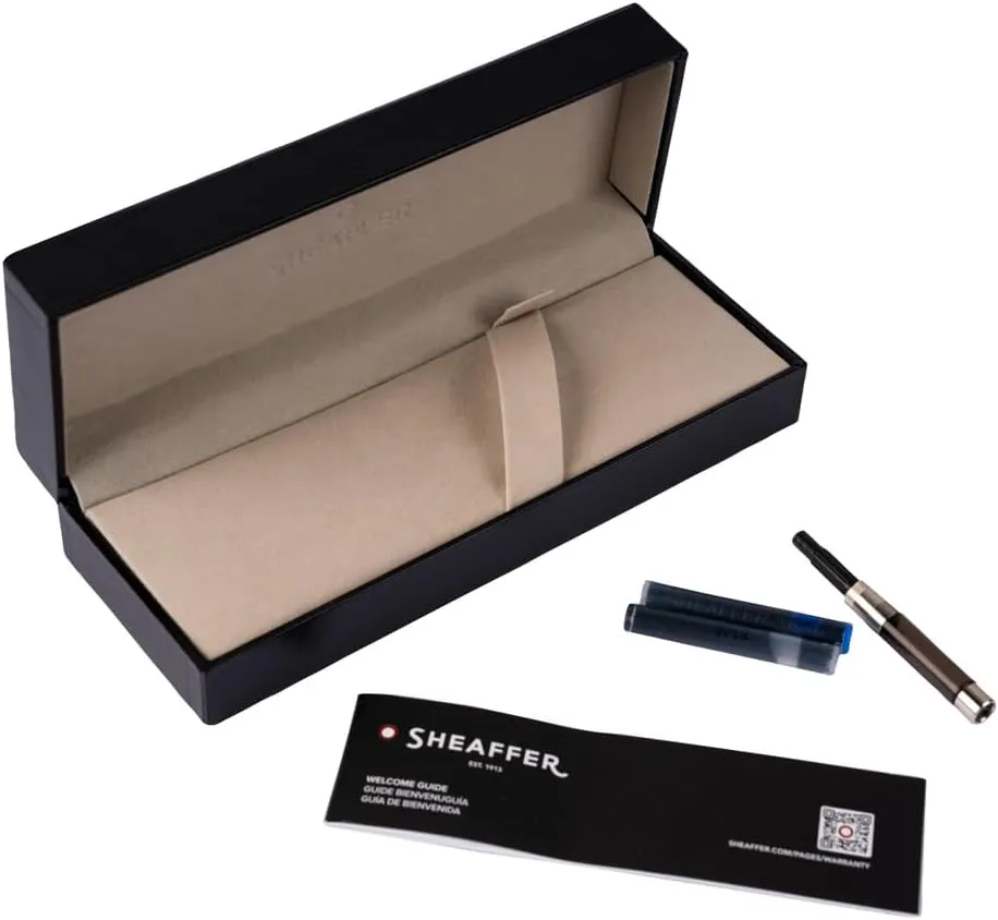 Sheaffer 300 Matte Black Lacquer Fountain Pen