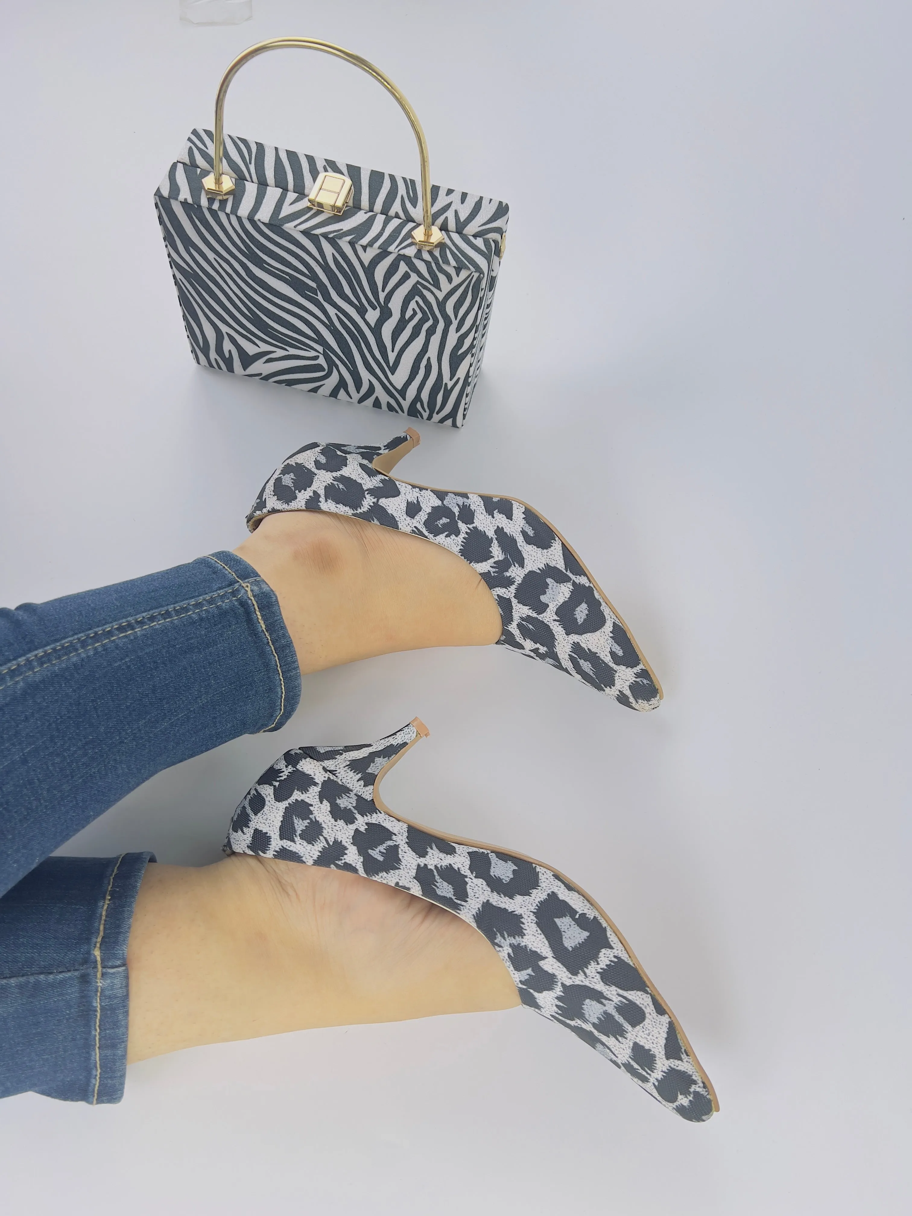 Sissy Leopard Print Black-White Pumps Heels-11043