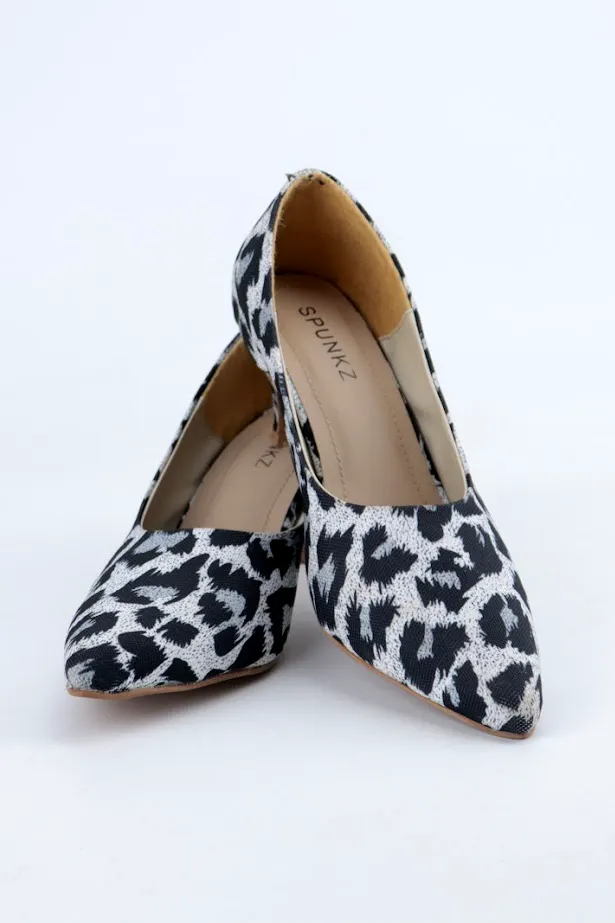 Sissy Leopard Print Black-White Pumps Heels-11043