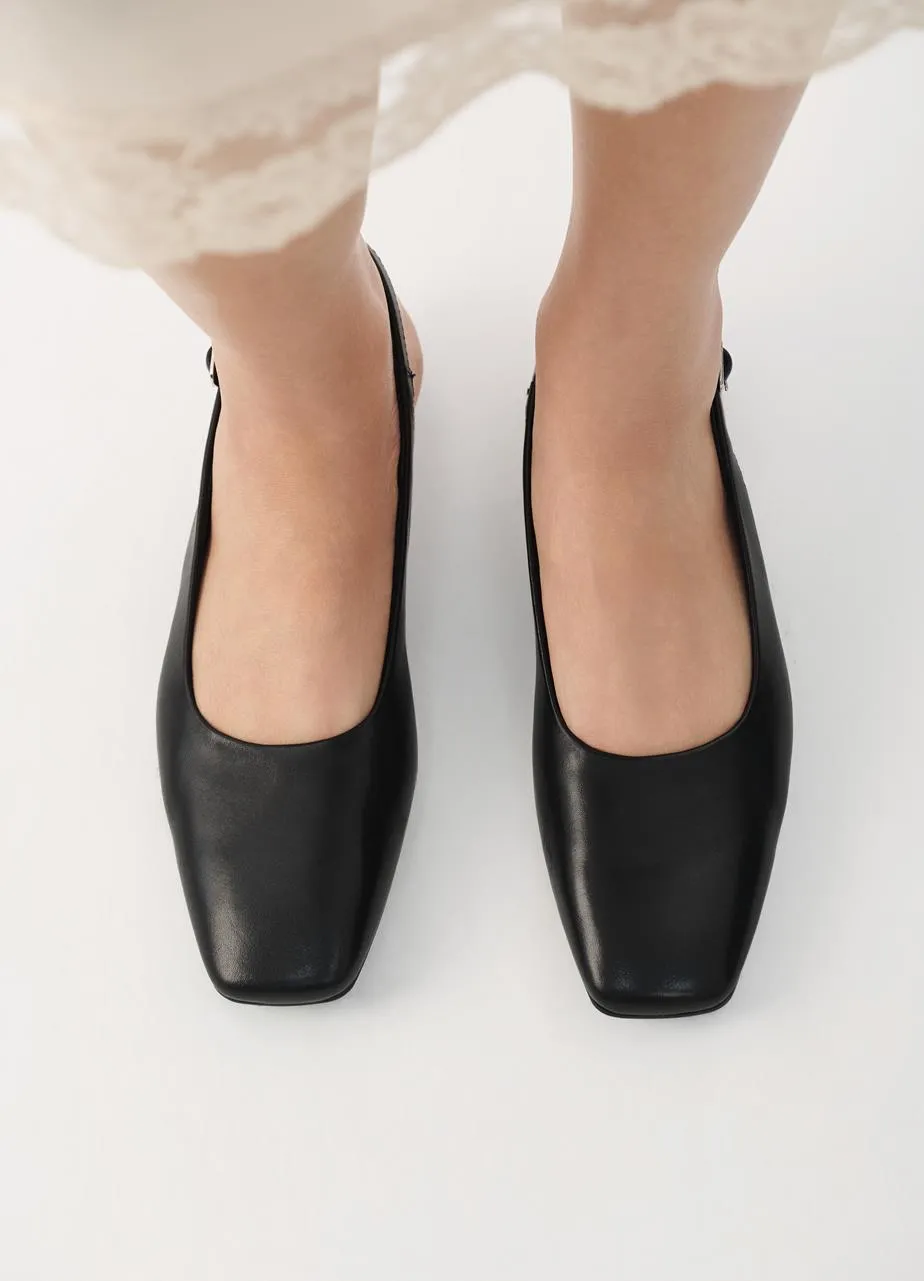 VAGABOND DELIA SLING-BLACK