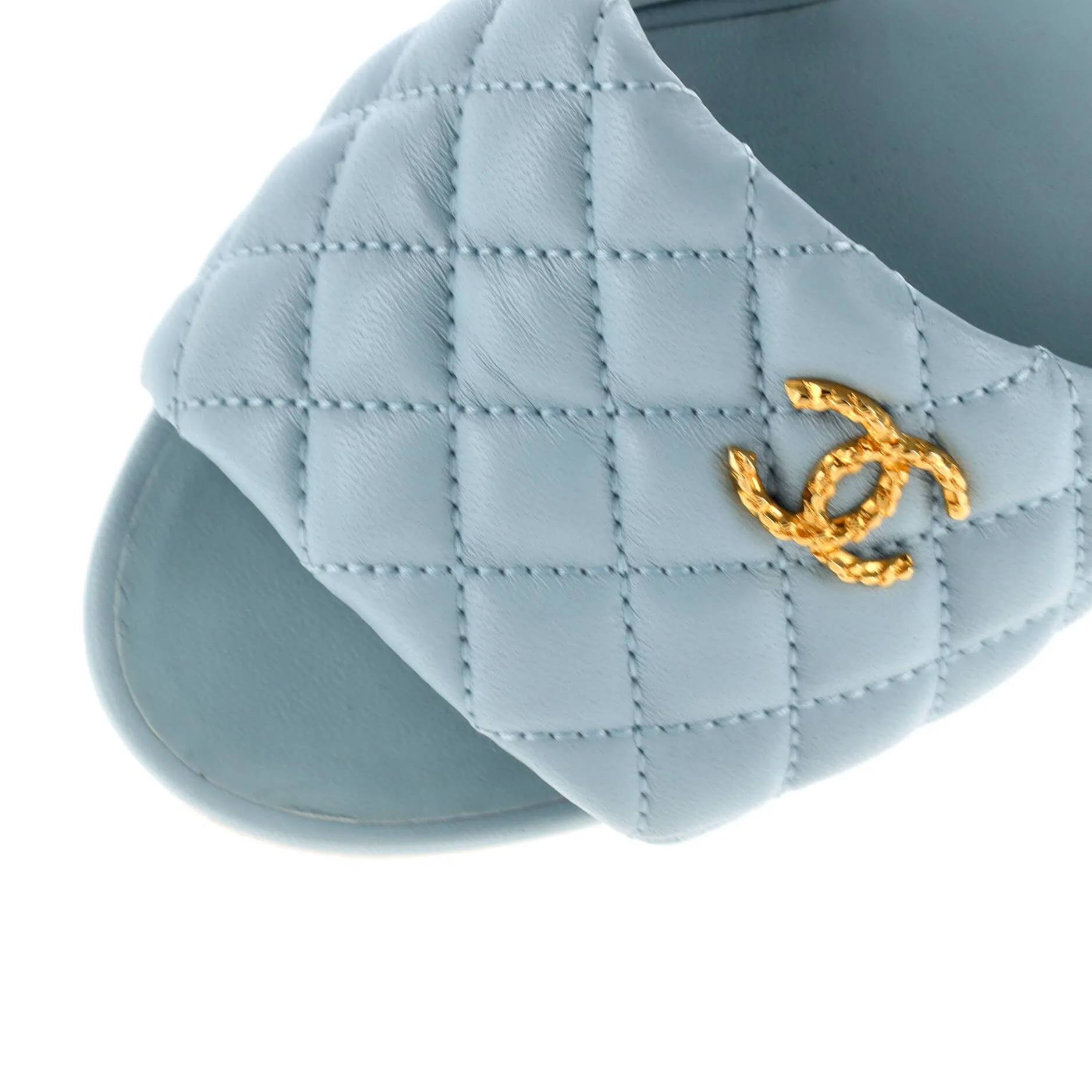 Women's CC Heeled Mule Sandals Quilted Leather