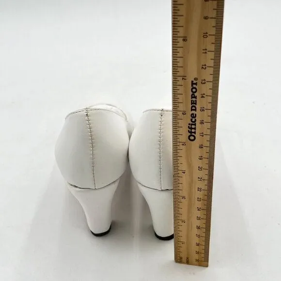 Women's Low Platform High Chunky Heeled Slip On Closed Round Toe Pump Elegant